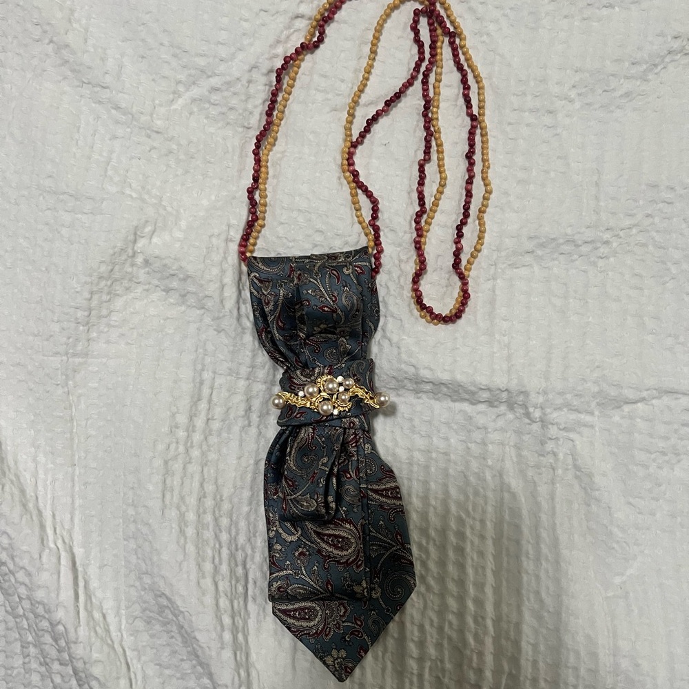 Red and Cream Rustic Necklace with Gold Accent